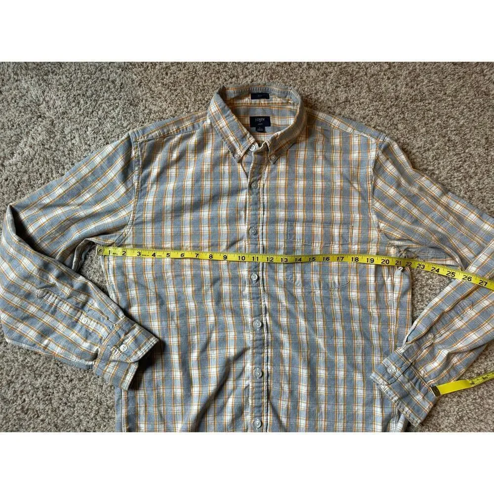 J. CREW JASPE SLIM buttoned shirt, Size Large. Flannel print cotton shirt